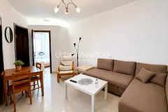 Furnished | Close to Metro | VACANT