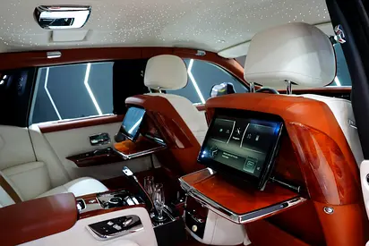 2022 ROLLS-ROYCE PHANTOM — миниатюра 12