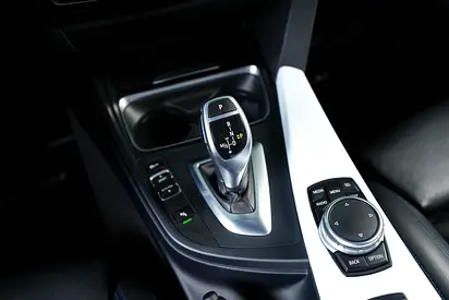 صورة 14 لـ 2015 BMW 4-SERIES