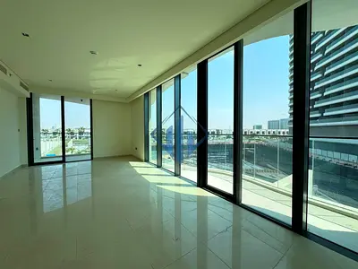 Premium Spacious Corner One Bedroom Apartment