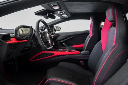 صورة 9 لـ 2024 Lamborghini REVUELTO
