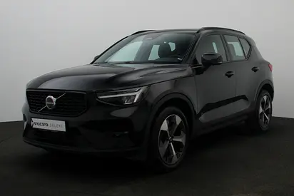 Volvo XC40 B4 Ultimate Dark 2024