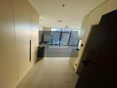 Brand new Studio - Multiple cheques - One month grace period