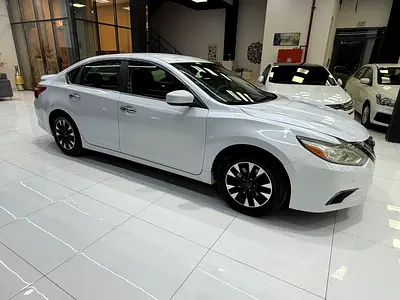 2017 Nissan ALTIMA — миниатюра 3