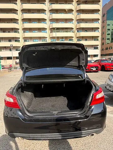 2018 Nissan ALTIMA — миниатюра 17
