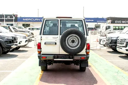 Toyota Land Cruiser LC 76 Base, миниатюра 16