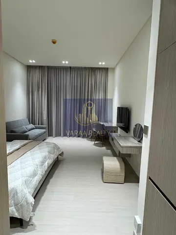 Fully Furnished | Multiple Cheques | Unobstructed Views