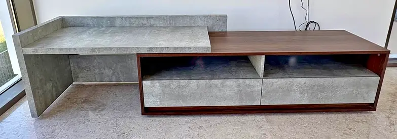 Tv table
