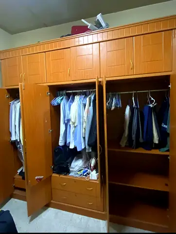 Large Wooden 4-Door Wardrobe with Overhead Cabinets