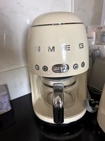 SMEG drip coffee maker - cream, working, good condition