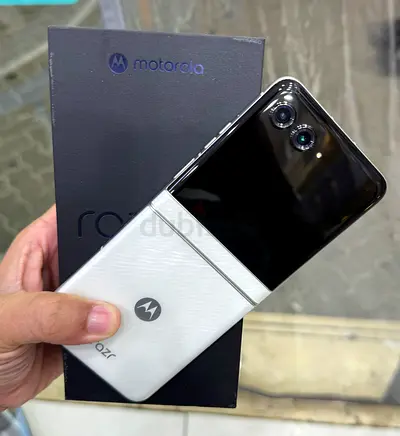 MOTOROLA RAZA 60 256GB STORAGE