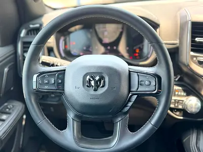2024 RAM 1500 — миниатюра 10