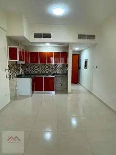 Spacious Office | Balcony | Al Murar Deira