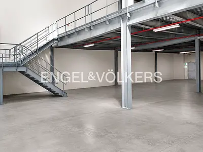 Premium Warehouse with Expandable Power|Mezzanine