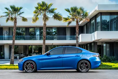 Alfa Romeo Giulia Competizione, миниатюра 2