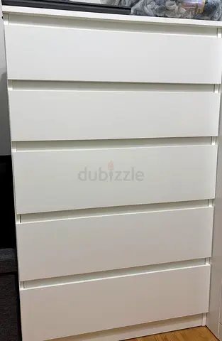 White 5-Drawer Chest of Drawers - Good Condition