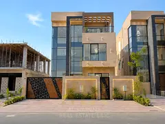 Two-story villa with a roof terrace | 6 bedrooms | Living room and majlis | Turnkey delivery | Inclu