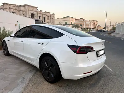 2022 Tesla MODEL 3 — фото 5