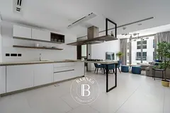 Vacant | Fully Furnished with Beach access