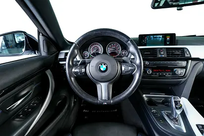 صورة 15 لـ 2015 BMW 4-SERIES