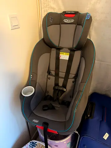 Graco convertible infant/toddler car seat - good condition