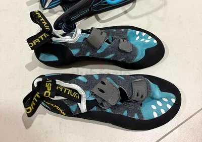 NEW! La Sportiva Climbing Shoes - Size EU 39