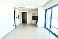 HIGH FLOOR | SPACIOUS 2BHK | OPEN-PLAN LAYOUT