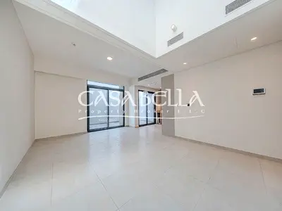 Corner Unit | close to the Park | Best Price