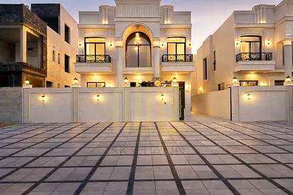 من المالك فقط بمقدم 15 ‎%‎ امتلك فيلا كلاسيك في ارقي مناطق عجمان وبسعر شامل رسوم التسجيل