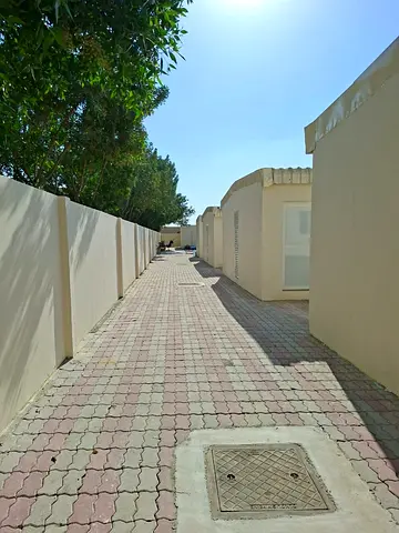 إيجار شهري لغرفة في سكن عمال