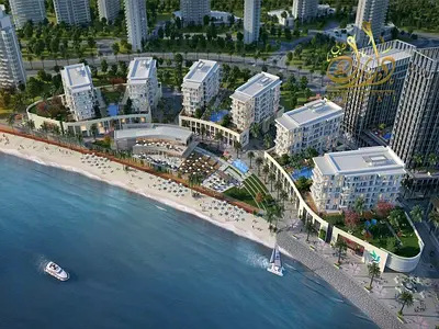 Waterfront View | 100% Freehold | Prime Location