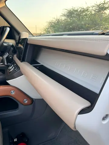 2022 LAND Rover DEFENDER — миниатюра 16