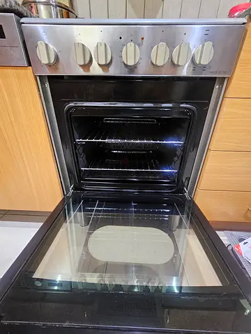 Electric Cooking Range for sale