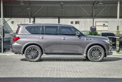 2022 Infiniti QX80 — фото 4