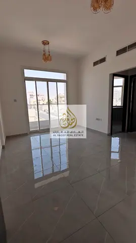 شقة مميزة,بلكونة,صيانة مجانية,مساحة واسعة,موقع مميز,سهل الوصول
