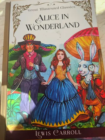 Alice in Wonderland - Illustrated Classics (Hardcover)