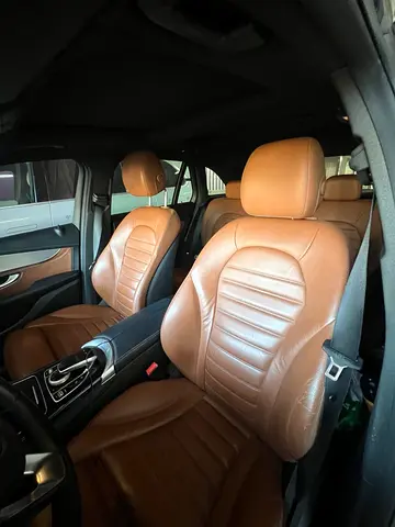 صورة 1 لـ 2016 Mercedes-BENZ GLC