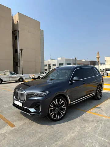 BMW X7 xDrive40i 2021 GCC Specs