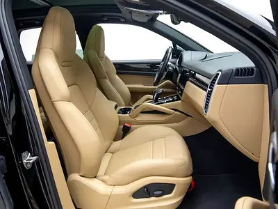 2023 Porsche CAYENNE thumbnail 11
