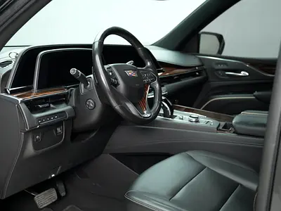 صورة مصغرة 8 لـ 2021 Cadillac ESCALADE