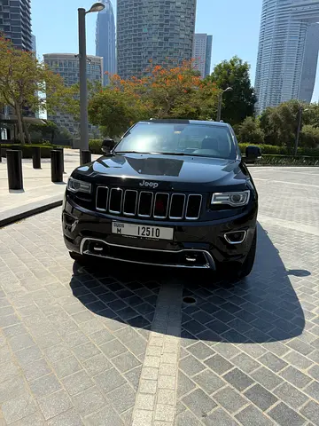 Jeep Grand Cherokee Overland 2014 | GCC Specs | Well Maintained