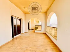Spacious 2bhk Apartment Available For Rent With Close Kitchen 80k