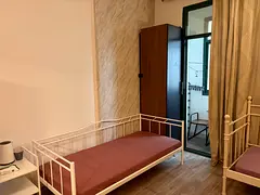 Bed space only girls