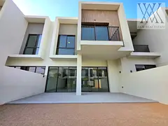 3 Br + Maid | Vacant | Prime Location