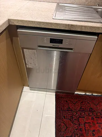 Built-in stainless steel dishwasher - good working condition