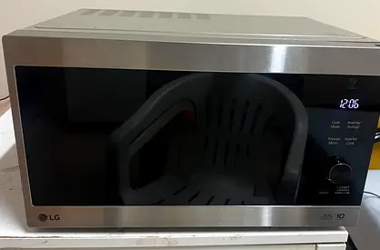 LG Microwave MH8265CIS 42 L for sale