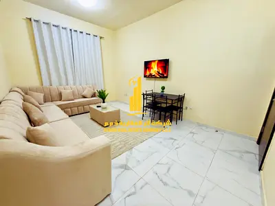 شقه فاخره غرفه وصاله مع بلكونه مفتوحه.عجمان المويهات. مفروشه بالكامل للإيجار الشهري✨الإيجار يشمل الفواتير والإنترنت وموقف