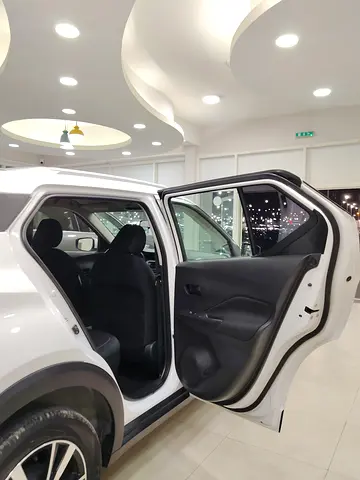 صورة 13 لـ 2023 Nissan KICKS