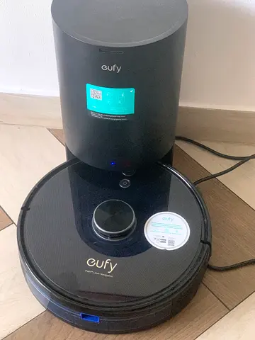 Eufy RoboVac with Auto-Empty Dock - Good Working Condition