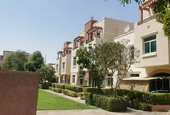 MODERN LIVING◆GREAT AMENITIES◆STRATEGIC LOCATION